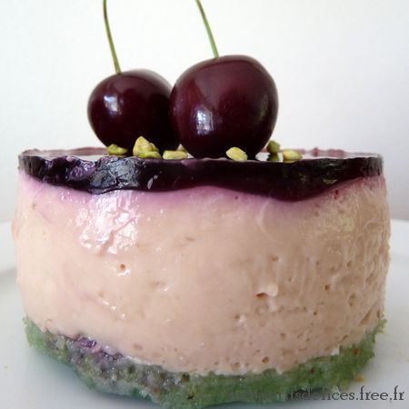 entremets cerises pistache